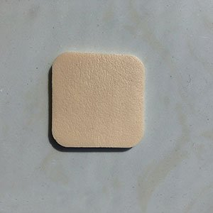 Non bordered foam dressing